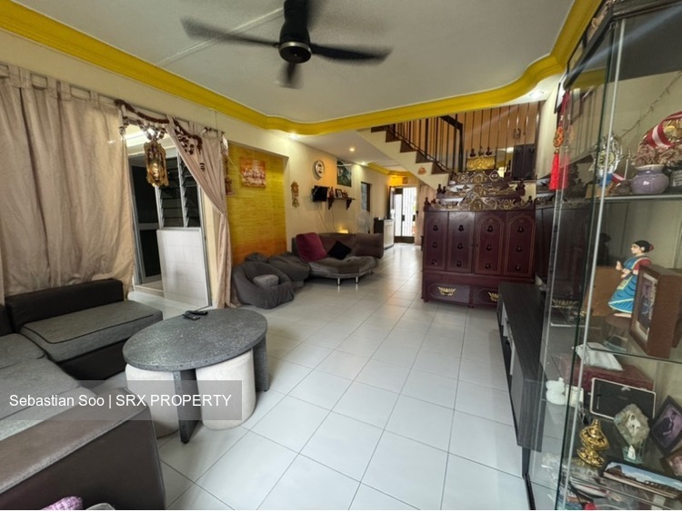 Blk 239 Bukit Panjang Ring Road (Bukit Panjang), HDB Executive #560513851